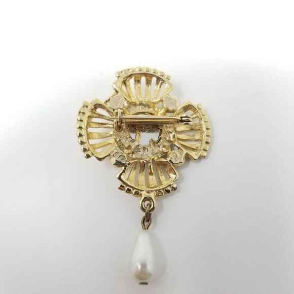 Vintage Green Rhinestone and Gold Tone Brooch with Faux Pearl Drop, Lapel Pin - Picture 2 of 5